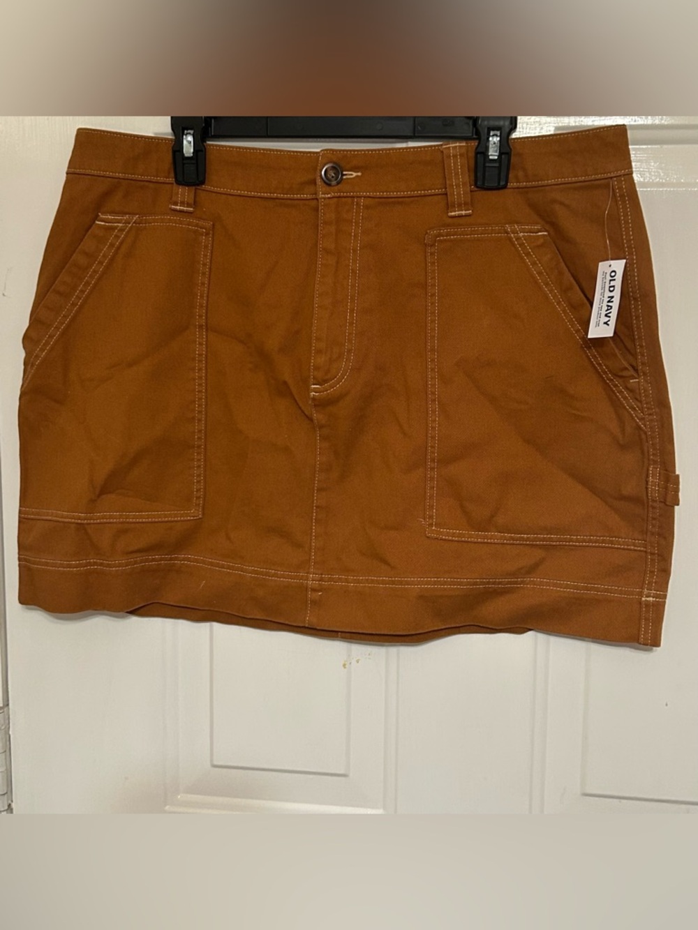 Old Navy Women's Utility Mini Skirt in a "Sly Fox" Brown or Rust Color Size 16